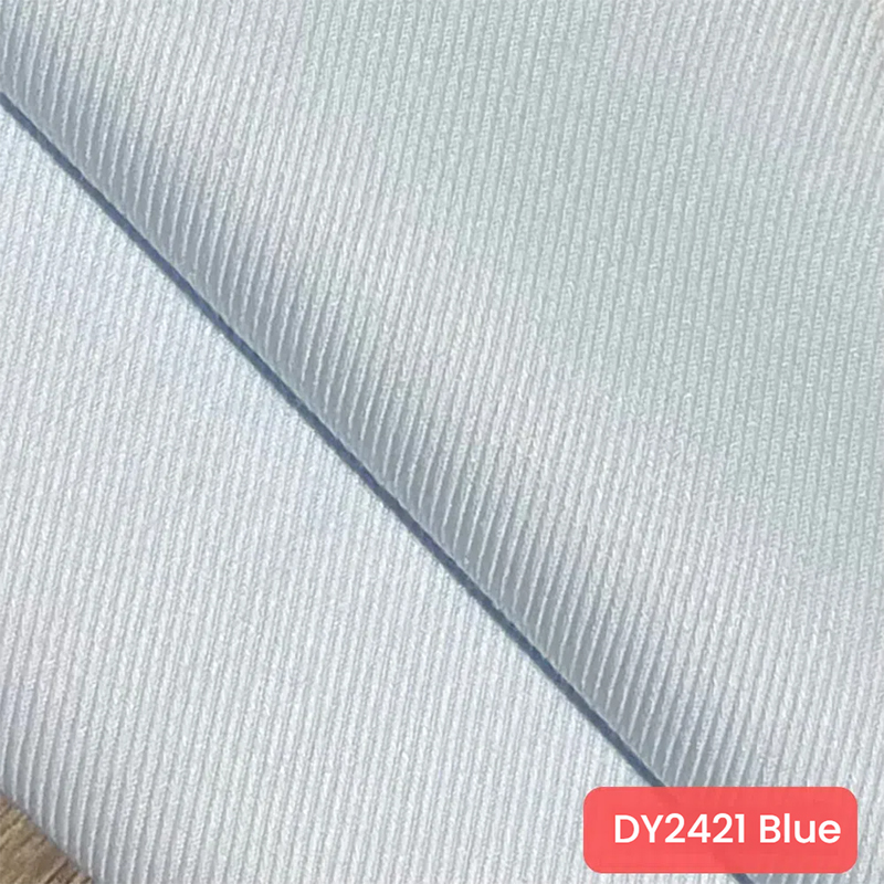 What is the key impact of yarn twist design on flatness in easy-to-iron shirt fabrics?